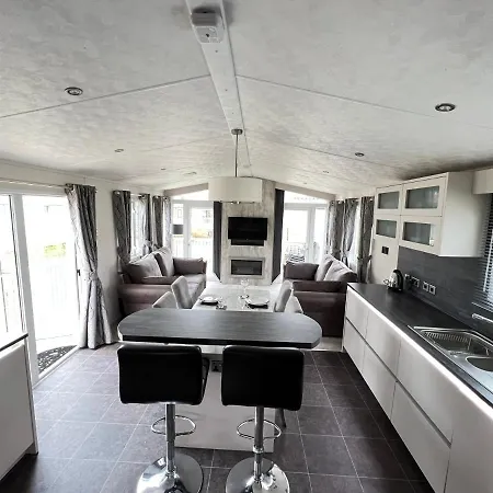 Waterside Lodge South Cerney Buitenkant foto