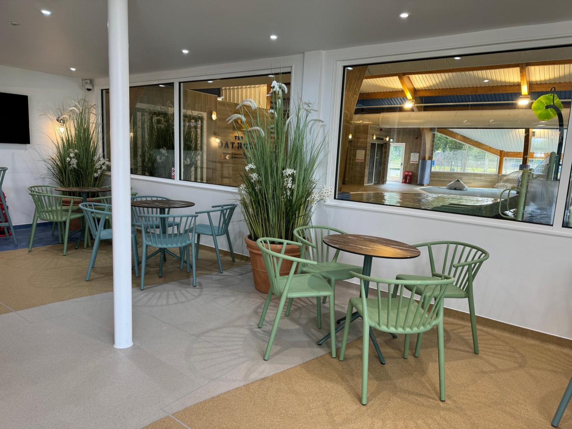 Waterside Holiday home *